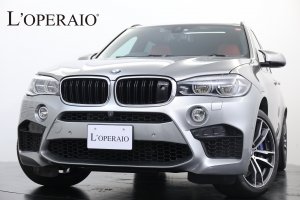 BMW X5 M 4.4  ムジェロレッドレザー パノラマサンルーフ リアエンターテイメントシステム Mマルチファンクションシート バングアンドオルフセン アルカンターラルーフライナー シートヒーター アルミニウムインテリアトレーストリム ナイトビューアシスト 電動テールゲート 前後パークセンサー 純正20インチダブルスポークAW Ｍ専用装備多数 【車検R2年2月迄】