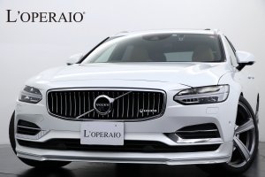 ボルボ V90 T8ツインエンジン AWD インスクリプション 1オーナー パノラマルーフ シートヒーター ベンチレーター インテリアスタイリングキット Bouwers＆Wilkinsサウンド ポールスターECU OZ20インチAW HEICOスポーツスプリング【新車保証R02年12月迄】