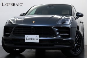 ポルシェ マカン Macan 現行モデル 有償カラー 14Wayメモリーパワーシート シートヒーター PDLS付LEDヘッドライトブラック アダプティブクルーズコントロール PCMナビ 電動テールゲート ブラックスポーツテールパイプ 純正20インチサテンプラチナ塗装ターボAW【新車保証継承R5年1月迄】