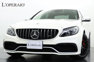 AMG Cクラス C63S Sedan エクスクルーシブPKG 有償色 赤/黒革 社外パナメリカーナグリル 純正19インチマットブラックAW ブルメスターサウンド 電動テールゲート シートヒーター レーダー探知機 ドライブレコーダー