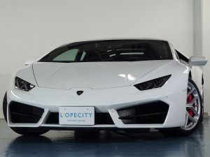 ランボルギーニ ウラカン ランボルギーニ ウラカン LP580-2　正規ディーラー車
カーボンフルバケットシート　ブランディングPKG レッドステッチ　フロントリフティング レッドキャリパー　純正HDDナビ　走行1,000km未満