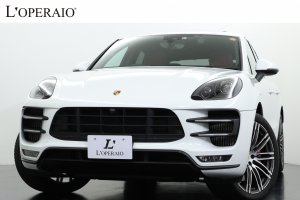 ポルシェ マカン Turbo Performance PDK 4WD Sport Chrono-PKG 専用チューニングエンジン＆トランスミッション パノラマルーフシステム ポルシェエントリー＆ドライブシステム 純正21インチ911ターボデザインホイール
