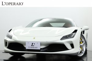 フェラーリ F8 Tributo F1 DCT 右ハンドル ワンオーナー 新車コンディション  カーボンファイバードライバーゾーン＋LEDステア フロントサスペンションリフト 20インチ鍛造アルミホイール 【新車保証継承令和7年6月迄】