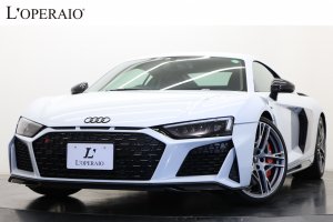 アウディ R8 V10 パフォーマンス 5.2 FSI Quattro 後期モデル カーボンリアウィング カーボンエンジンカバー カーボン拡張デコラティブパネル ダイヤモンドステッチ電動シート