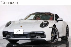 ポルシェ 911(Type992) タルガ4 PDK クレヨン/ボルドーレッド×ブラックレザー 純正20/21インチアルミ スポーツクロノPKG メモリー電動シート ベンチレーター【車検令和8年7月迄】